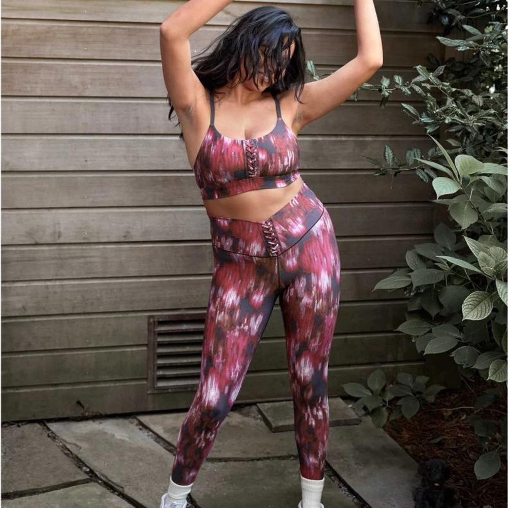 OFFLINE Real Me High Waisted Lace-Up Legging
